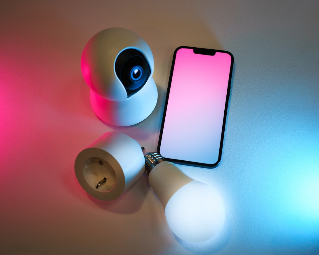 Larmkameror med AI – hur smart övervakning fungerar
